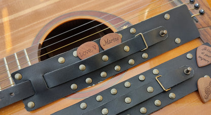 Bracelet de force porte médiators personnalisés - L'Atelier du bois 88